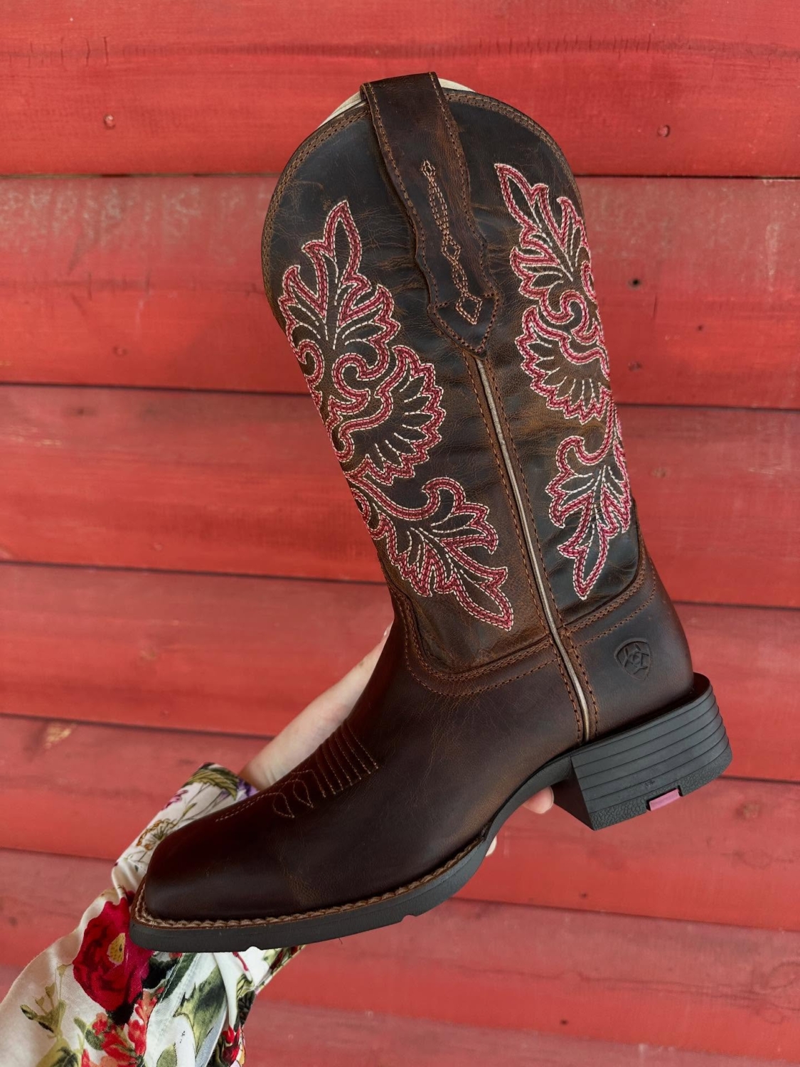 Home - American Cowboy Store - Western Apparel, Feed and Supplies